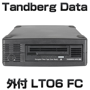Tandberg Data LTO6 FC HHシングルドライブ装置（外付） 3537